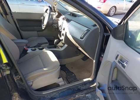 2008 Ford Focus Se/Ses from USA, damaged, VIN 1FAHP35N68W123403